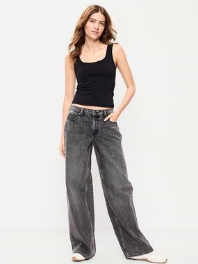 Old Navy Wide Leg Jeans in Washed Black size 4 short